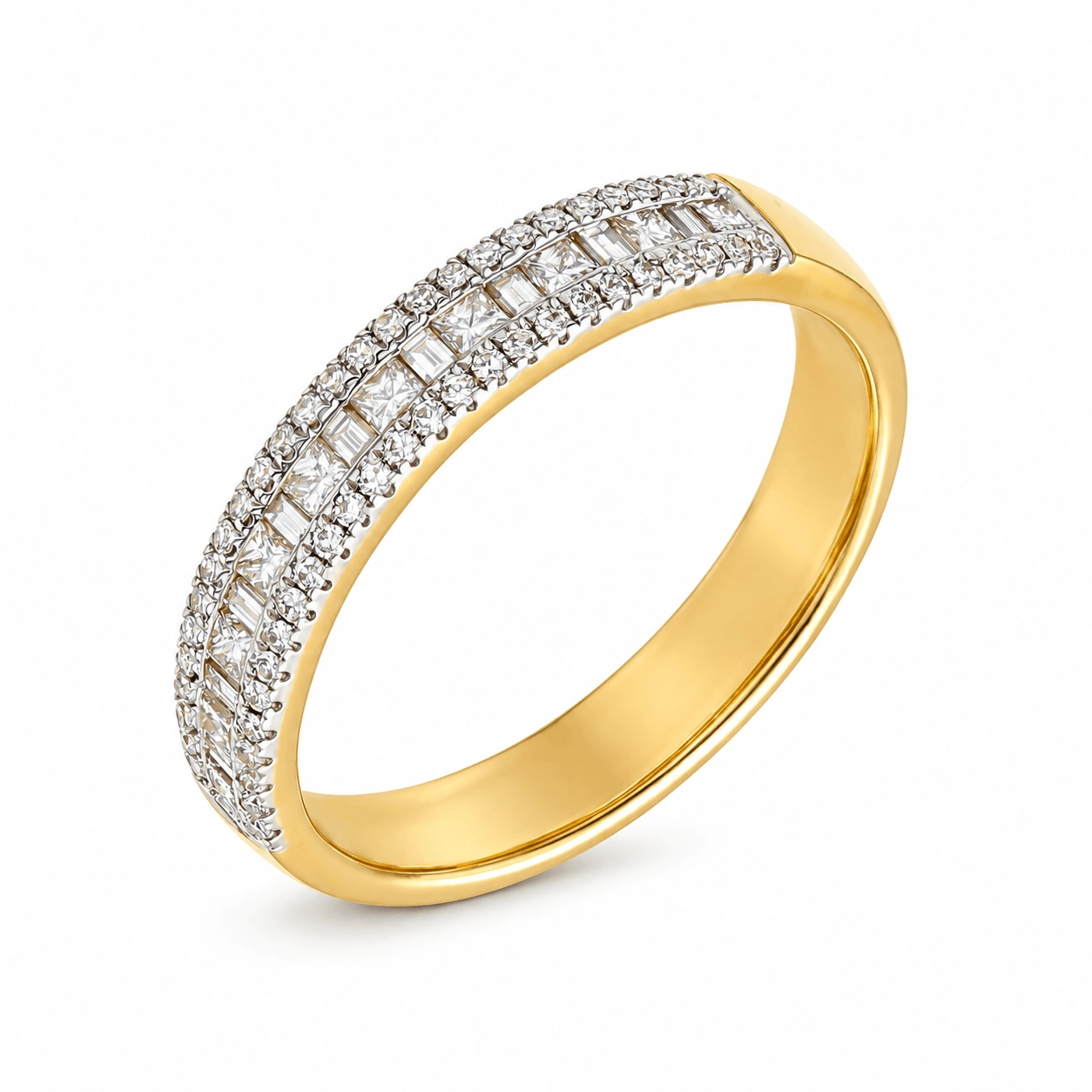 Pierścionek złoty 585 wysadzany diamentami o masie 0,44 ct