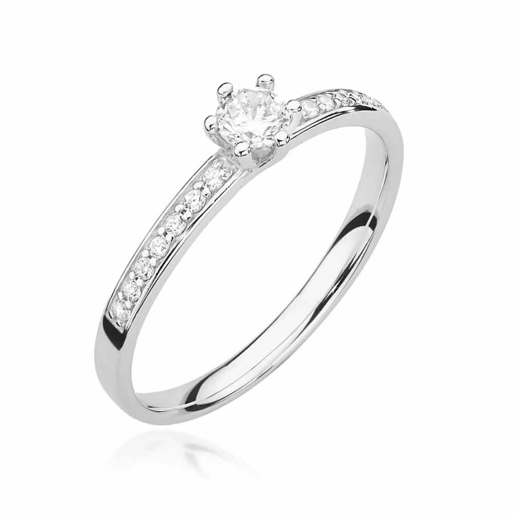Złoty pierścionek zaręczynowy z diamentami 0,17 ct białe złoto