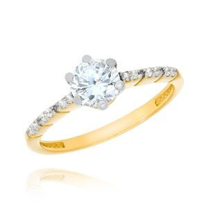 Złoty pierścionek zaręczynowy z dużą cyrkonią i mniejszymi cyrkoniami 585