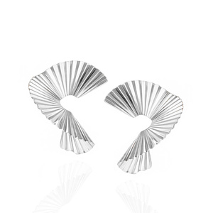 Srebrne kolczyki spiralne 925 skręcone fasetowane plisowane na sztyft 2,8 cm