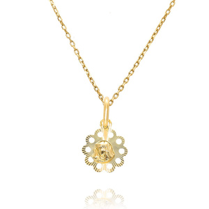 Złoty medalik 585 Matka Boska ażurowe zdobienie