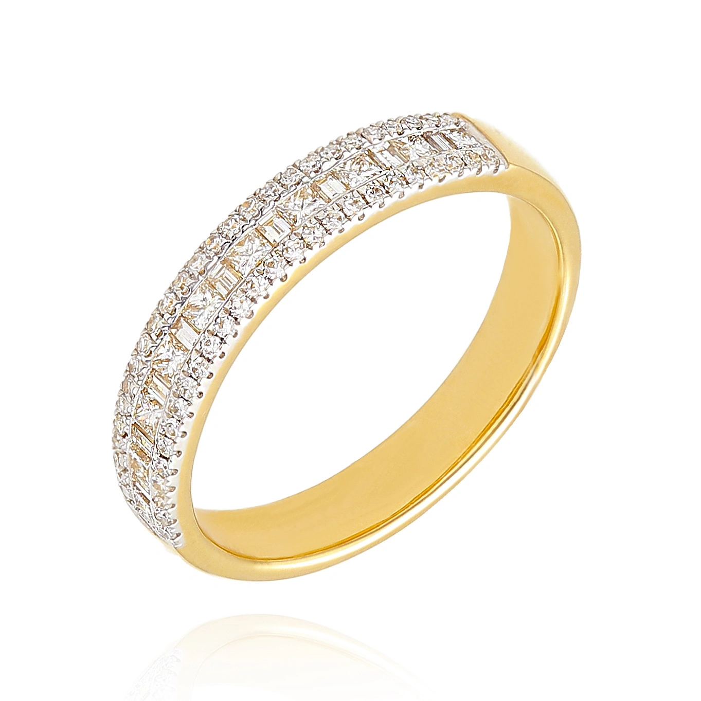 Pierścionek złoty 585 wysadzany diamentami o masie 0,44 ct