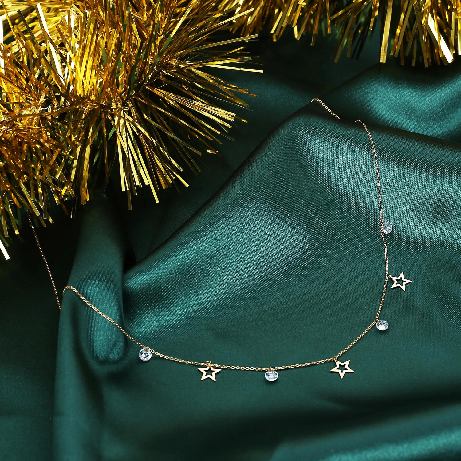 Złoty naszyjnik choker z gwiazdami 585 gwiazdki i białe cyrkonie 36-40 cm