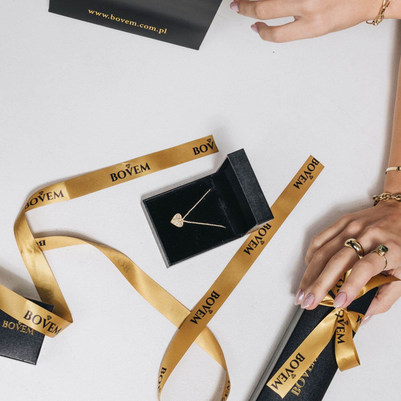 Złoty naszyjnik serce dwustronny 585 serduszko diamentowane iluzja dwukolorowe 42-45 cm