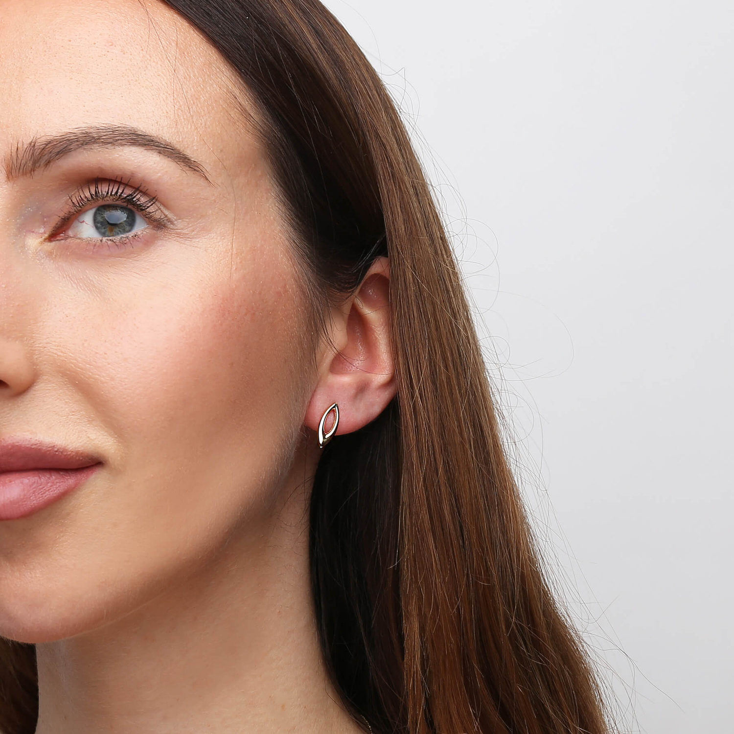 Złote kolczyki łezki 585 gładkie zapięcie na sztyft