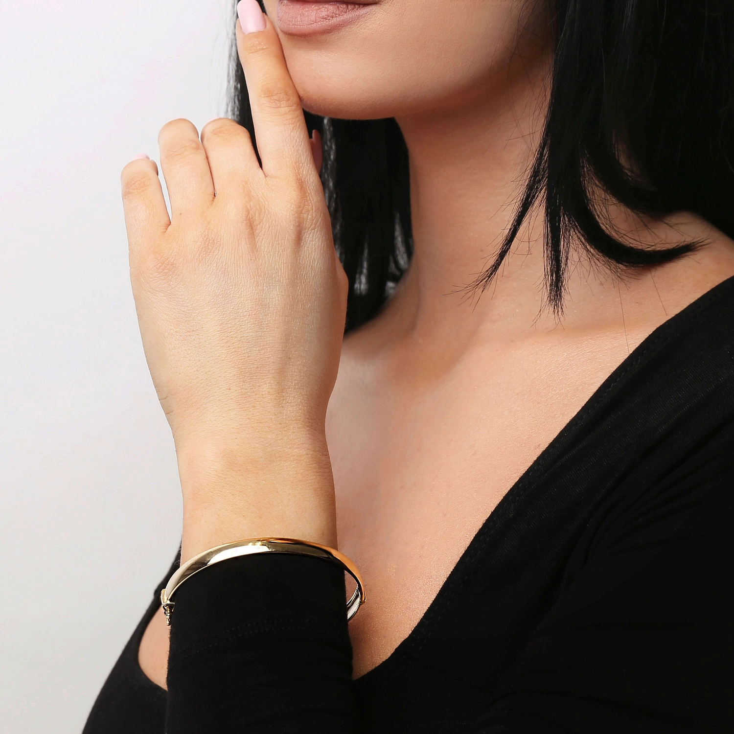 Złota bransoletka bangle szeroka 585 zaokrąglona sztywna gładka na zatrzask 6,5 mm